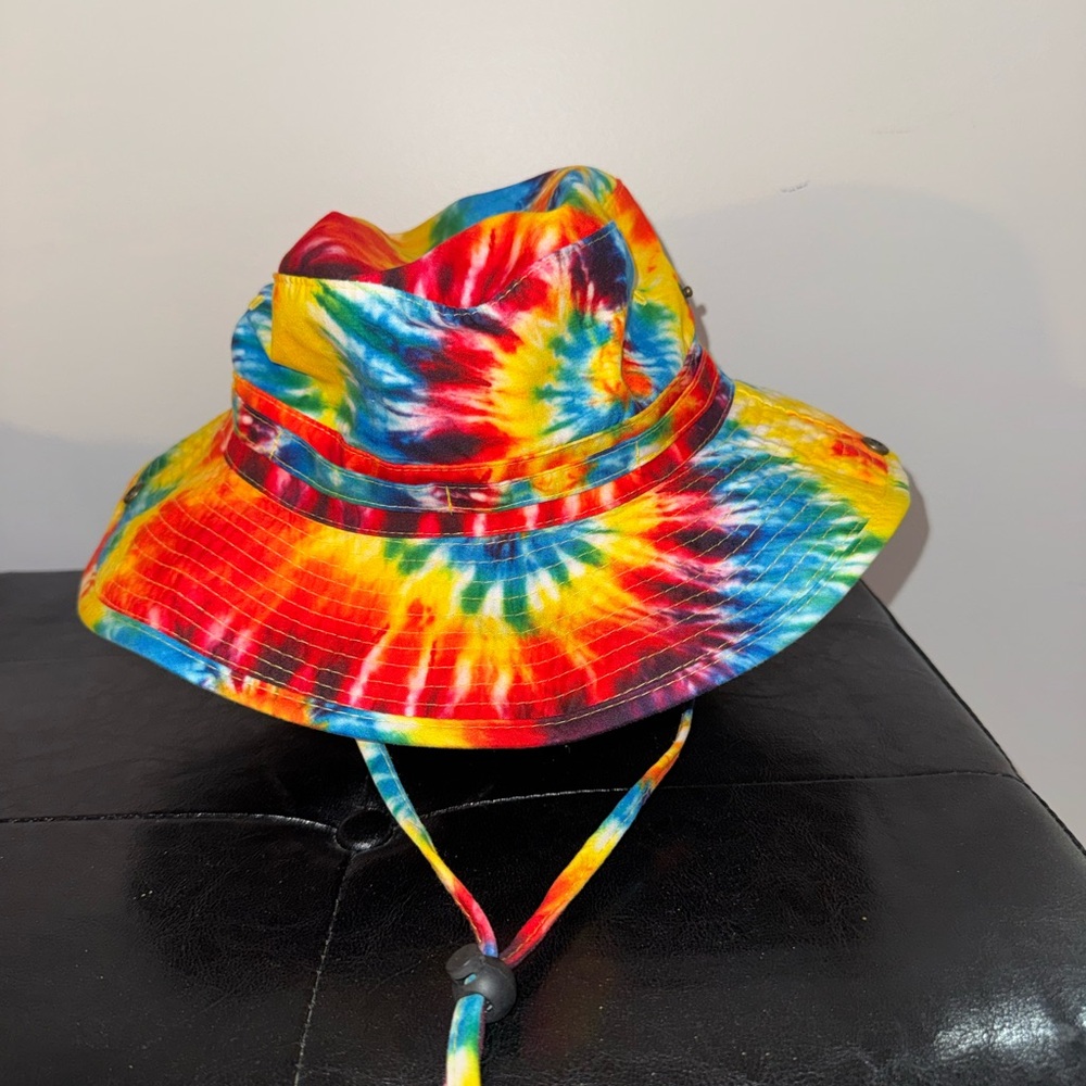Vibrant Multicolor Tie-Dye Bucket Hat